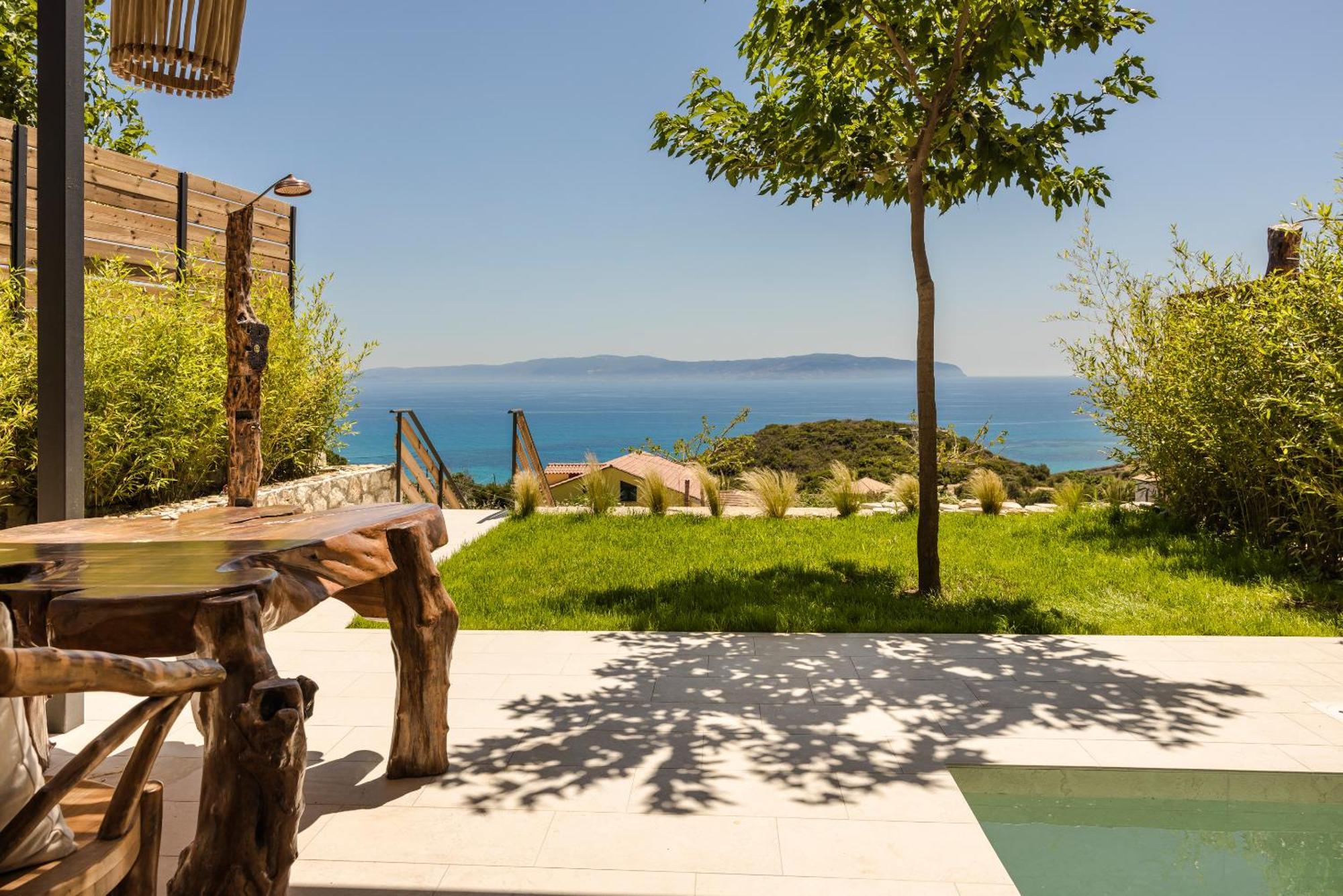 Hilaritas Luxury Suites Sea View, Private Pool & Jacuzzi Paradise Ratzaklion ภายนอก รูปภาพ