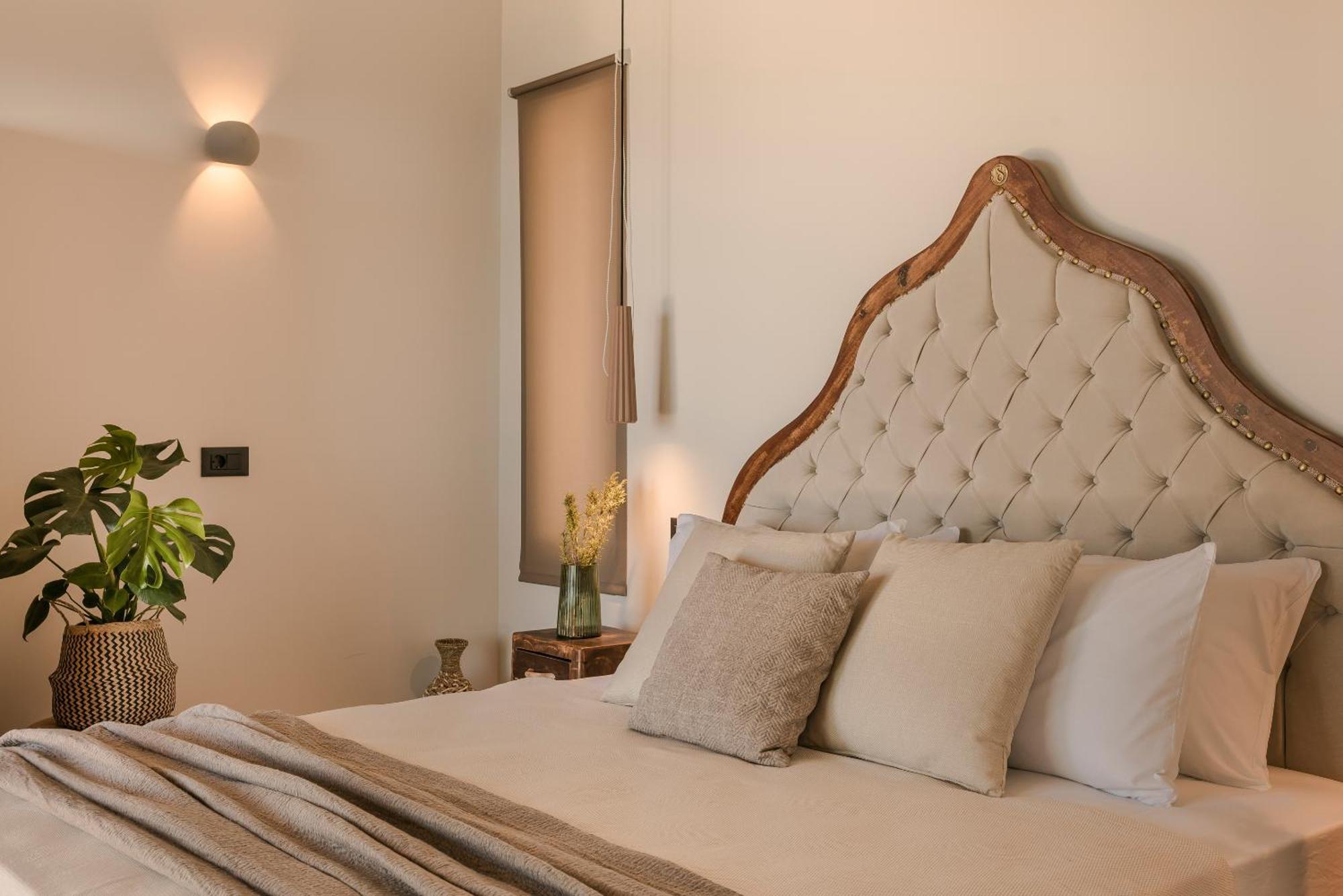 Hilaritas Luxury Suites Sea View, Private Pool & Jacuzzi Paradise Ratzaklion ภายนอก รูปภาพ